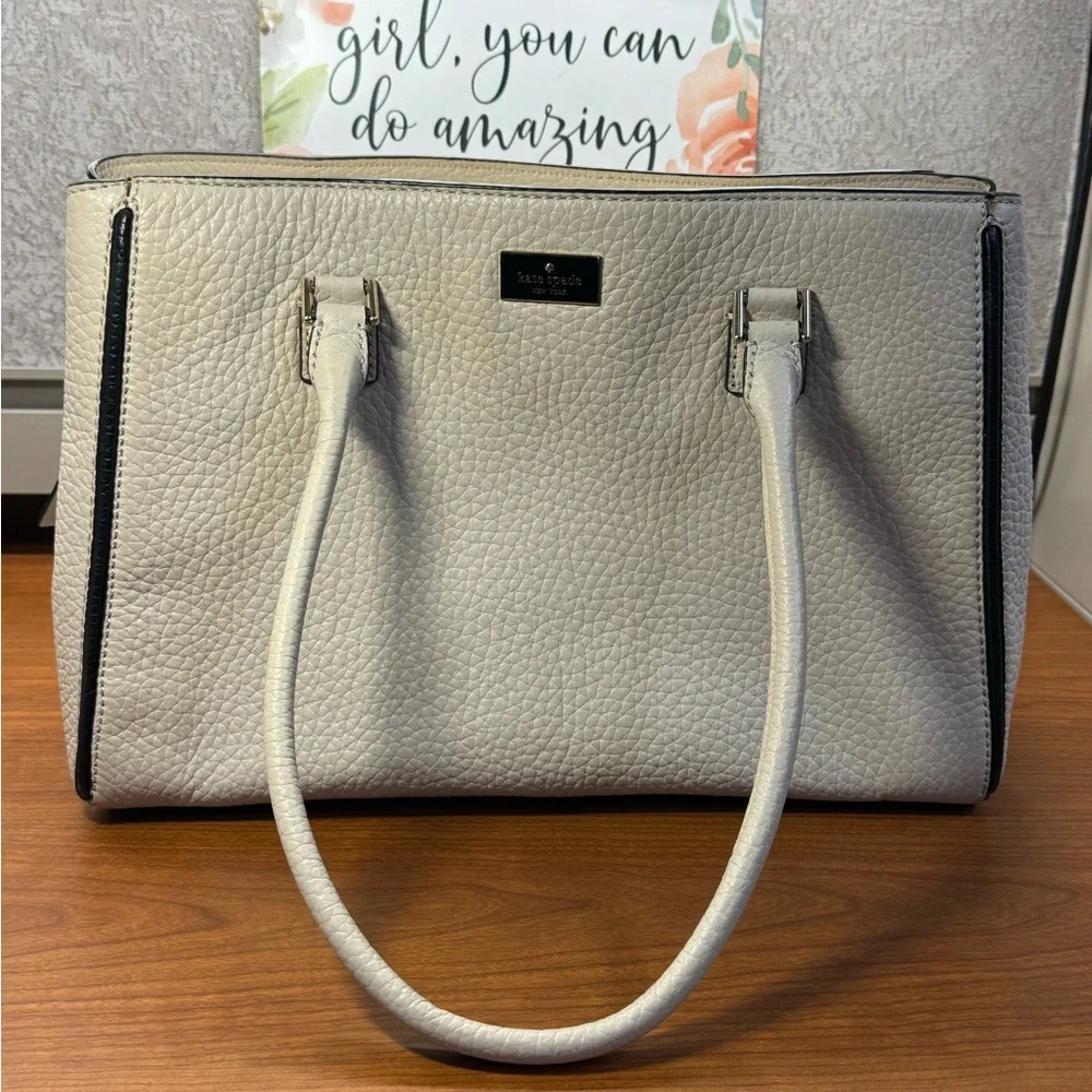 Kate Spade Cream Bag - Picture 1 of 9